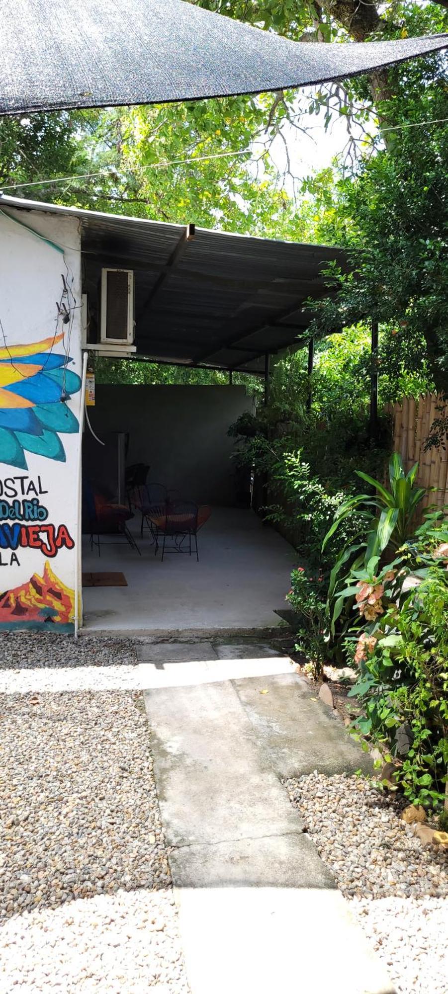 Hostal Villa Del Rio Las Brisas Villavieja Exteriör bild